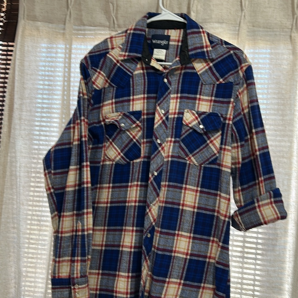 Wrangler Colorful Plaid shacket snap Button-Up Shirt